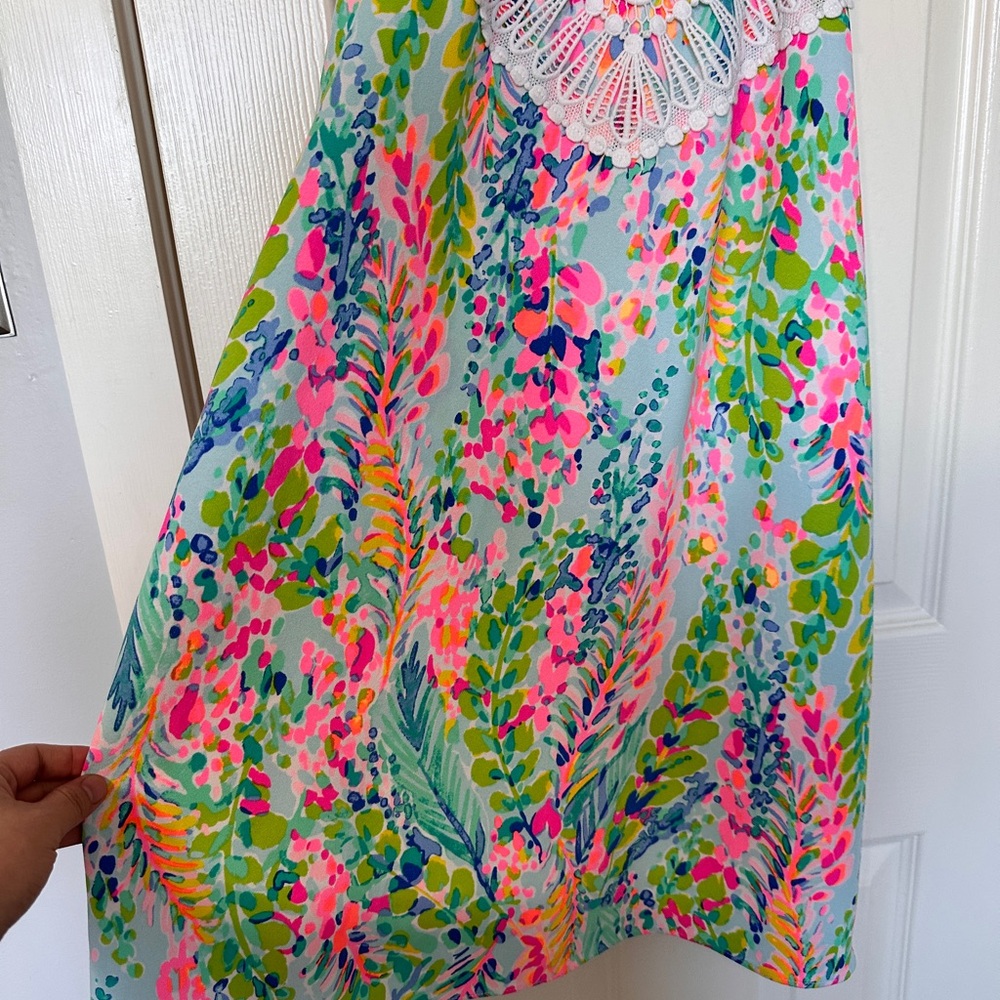 Lilly Pulitzer Pearl Soft Shift Dress in Catch the Wave Size 2 - Picture 3 of 6